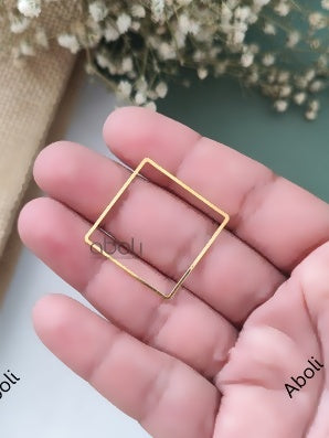 Golden Square Resin Bezel Anti Tarnish Bezel Frame Resin Jewellery 25 mm ATRBS65