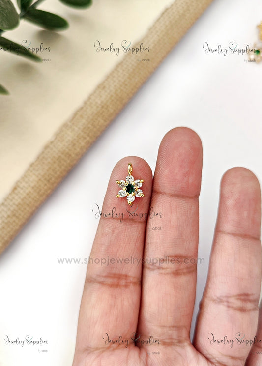 AD flower pendant Green and clear stone ADSFCP01 1 pendant