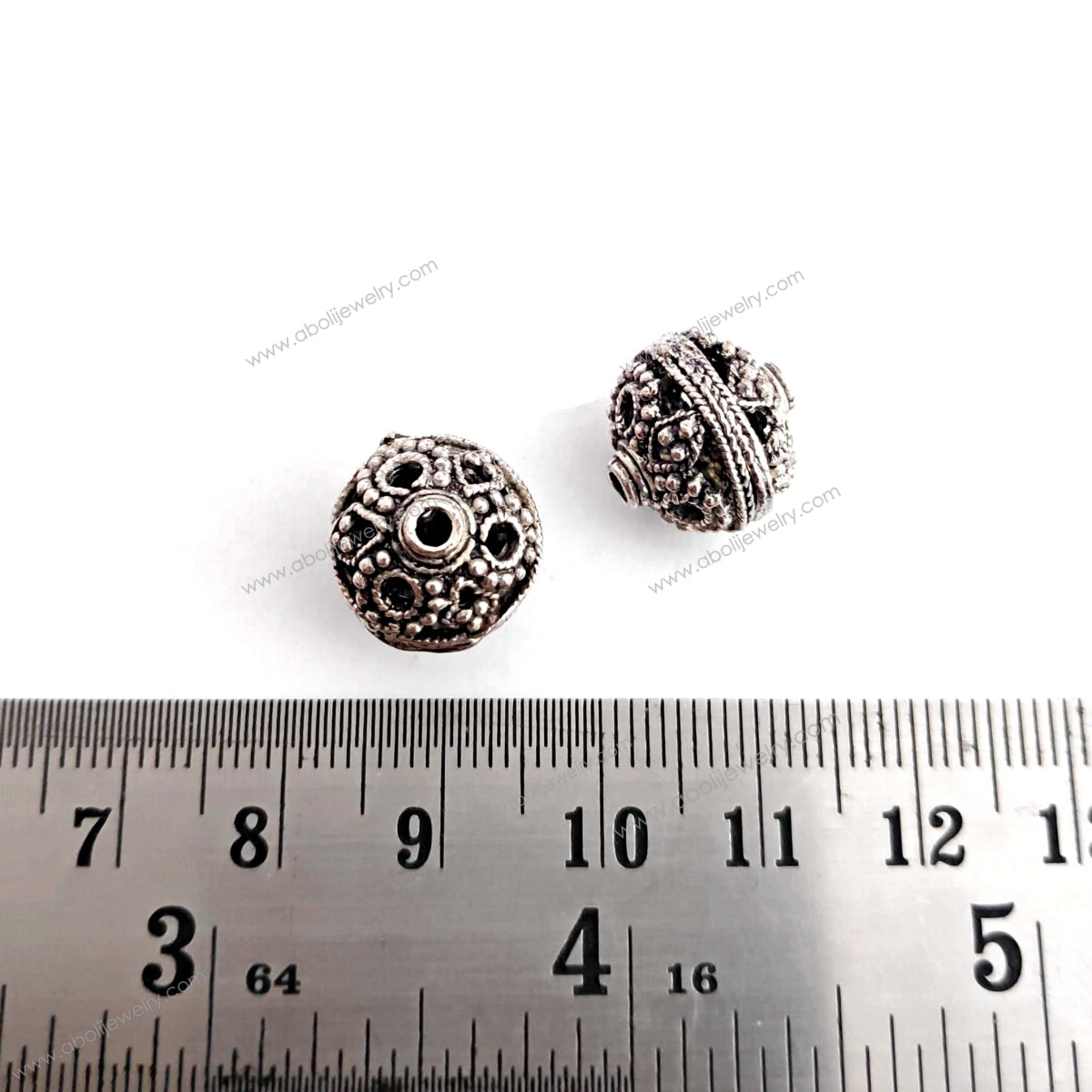 Oxidized silver brass beads Metal filigree Oxidized beads 14 x 14 mm FBBS17 1 bead