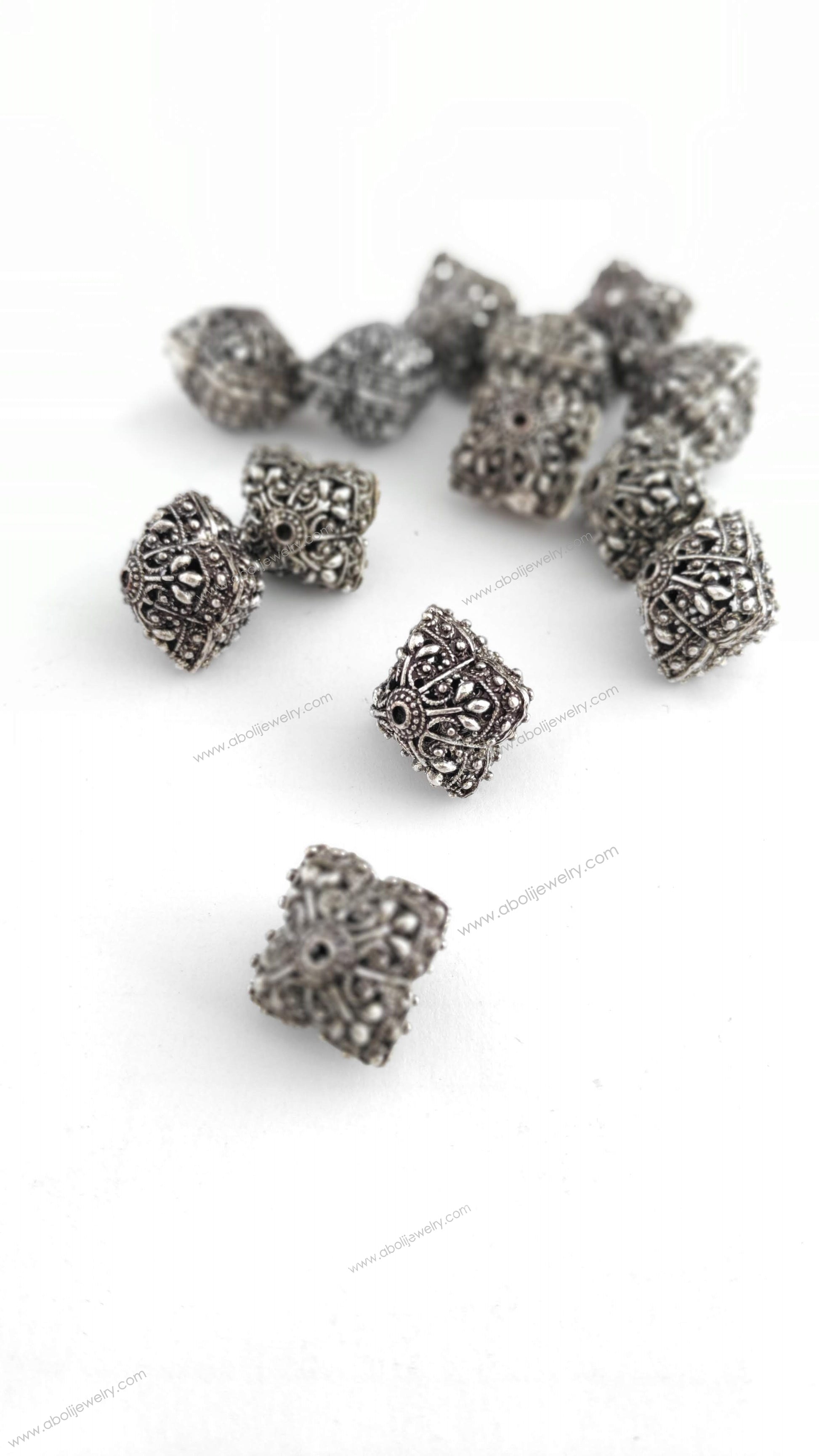 Antique silver metal beads