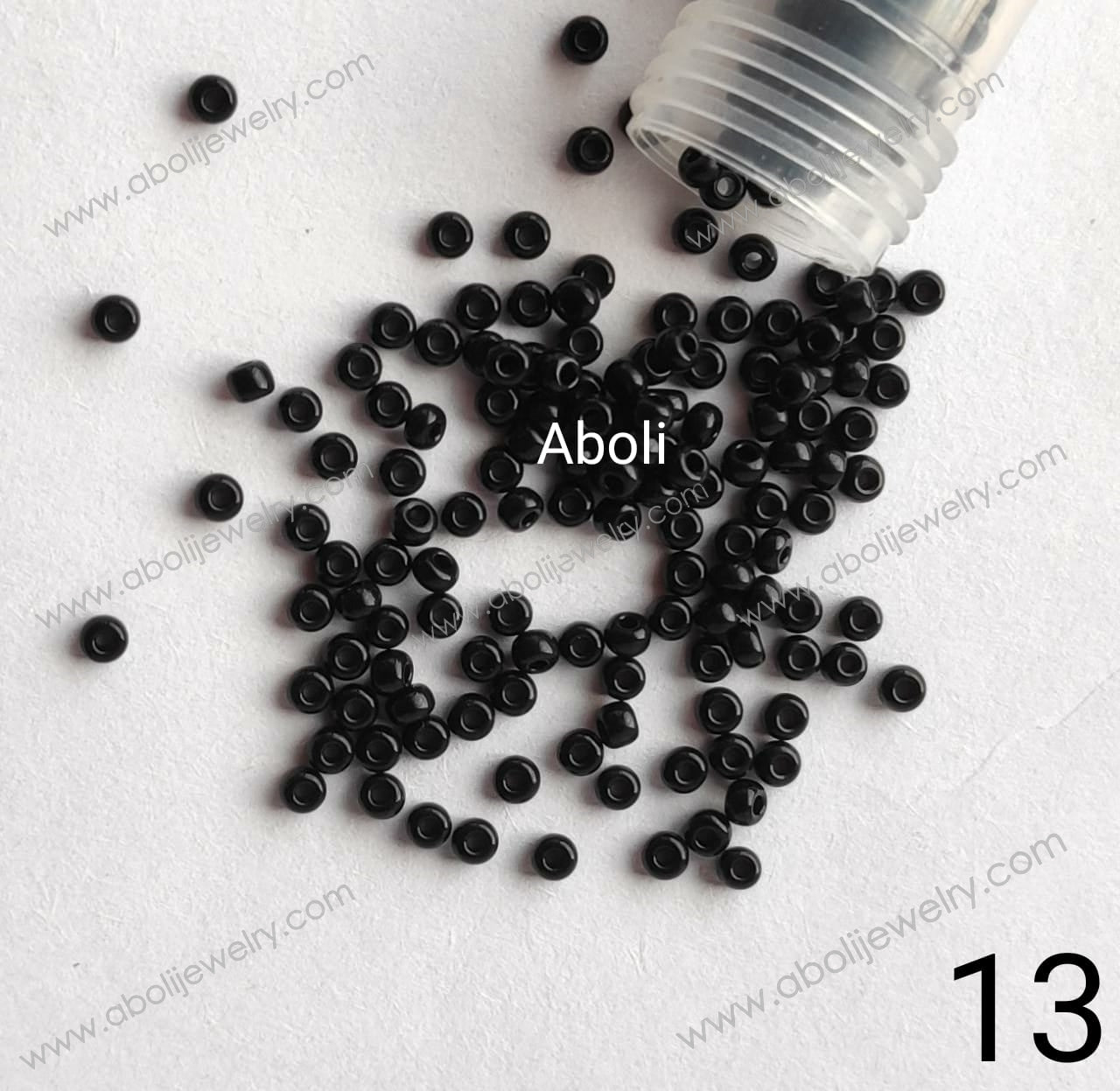Preciosa seed beads black opaque 11/0 Rocaille No.33