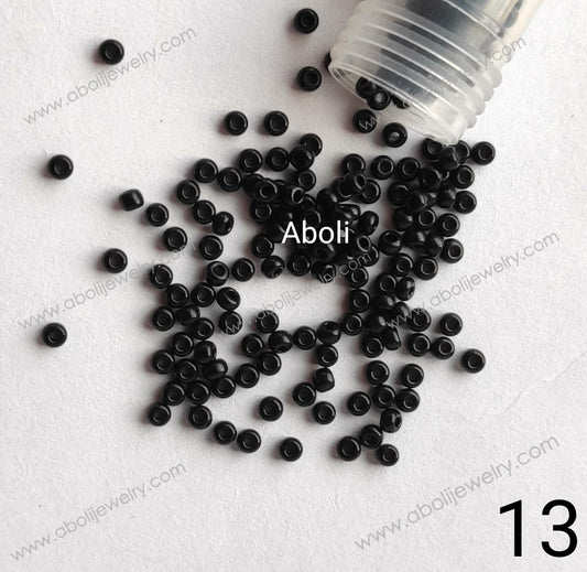 Preciosa seed beads black opaque 11/0 Rocaille No.33