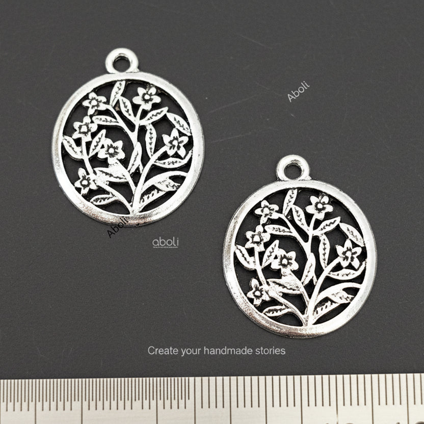 Silver filigree floral circle Charm frame CHMS96 1 charm
