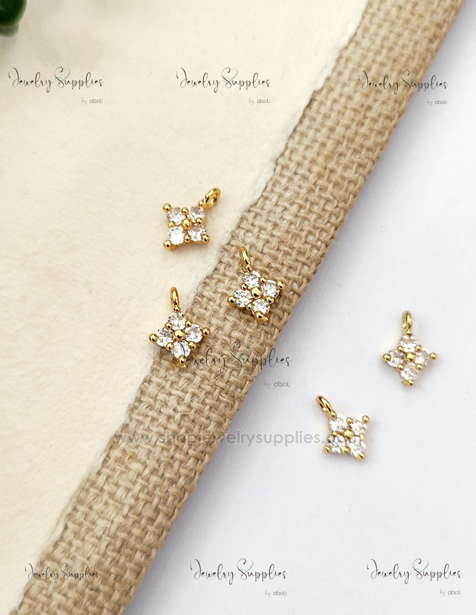 AD flower pendant clear stone ADSFCP08 1 pendant