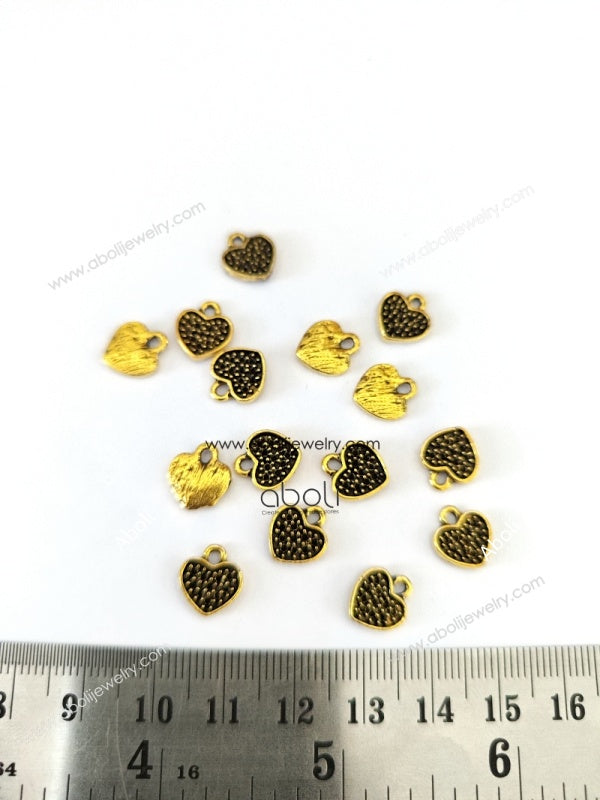 Golden hearts Charm resin heart bezel tray love Valentine day hearts CHMG130 10 gm