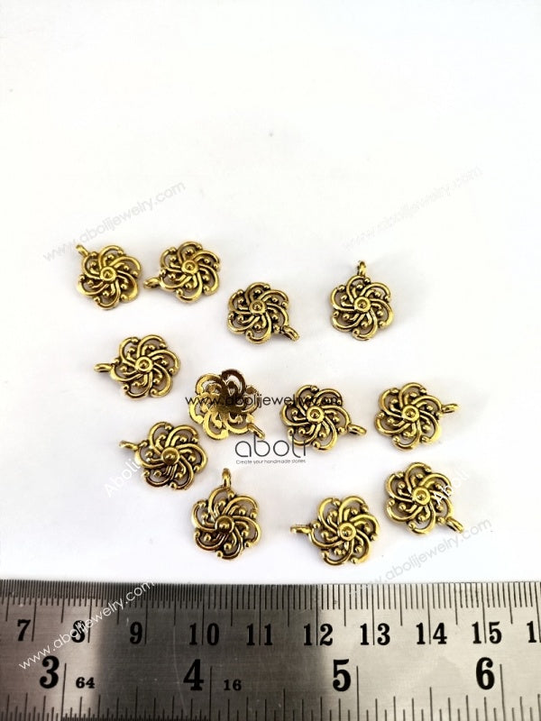 Golden flower Charm CHMG136 10 gm
