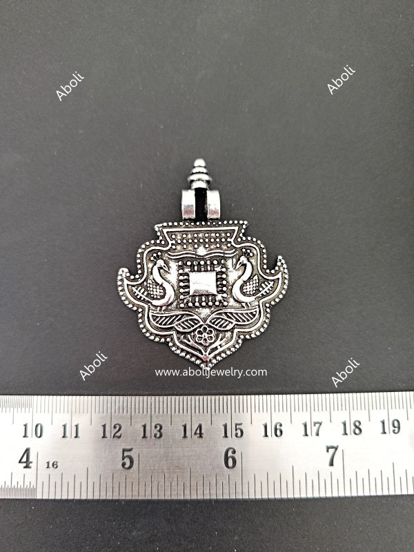 Silver pendant SP12