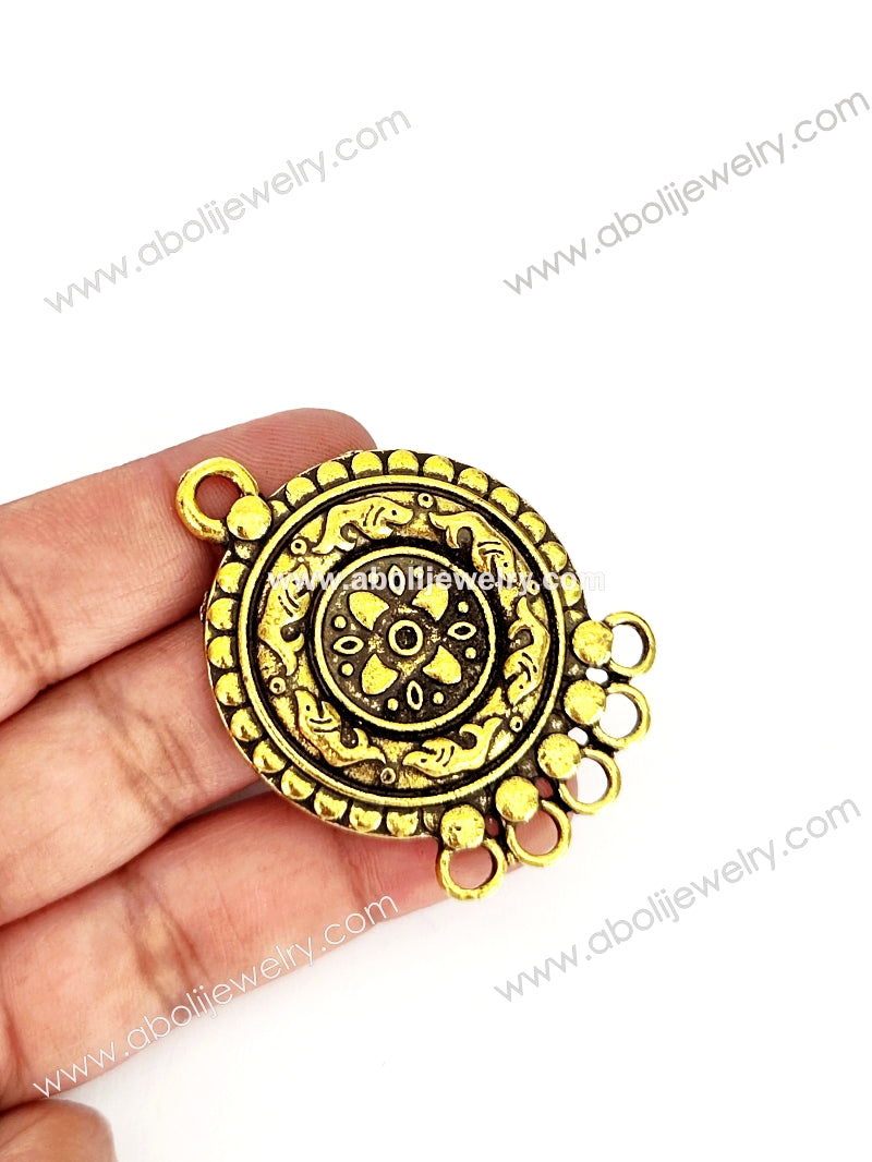 Golden pendant round pendant with fish motif and loops GP36 - Jewelry Supplies