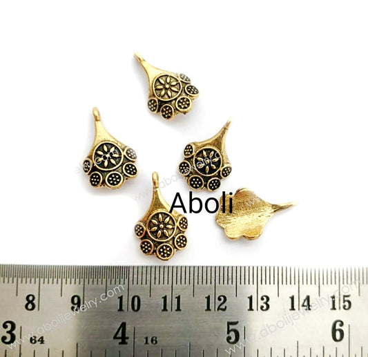 Golden long floral charm CHMG55 5 charms