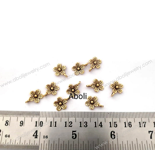 Golden flower Charm floral charms CHMG73 10 charms