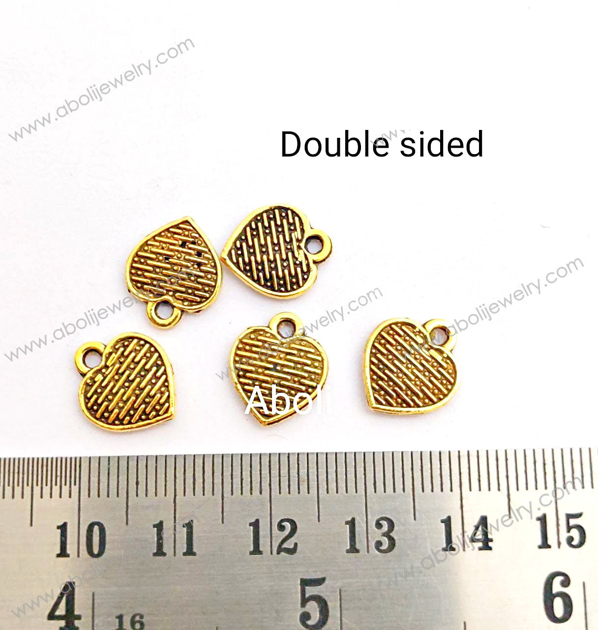 Golden heart Charms CHMG01 5 charms