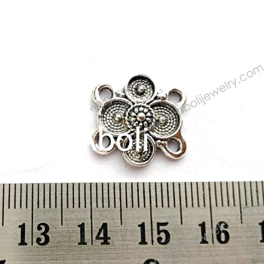 Silver flower Charm four way connector CHMS21