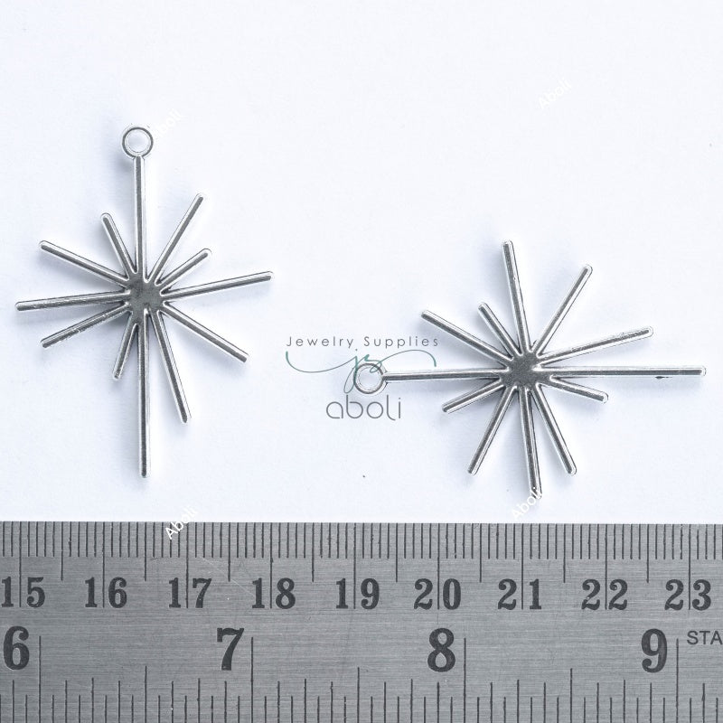 Silver star spikes star pendant charm CHMS157 2 charms