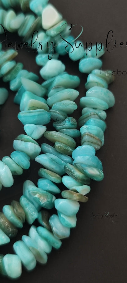 Turquoise uncut beads chip beads 1 full strand UCB08