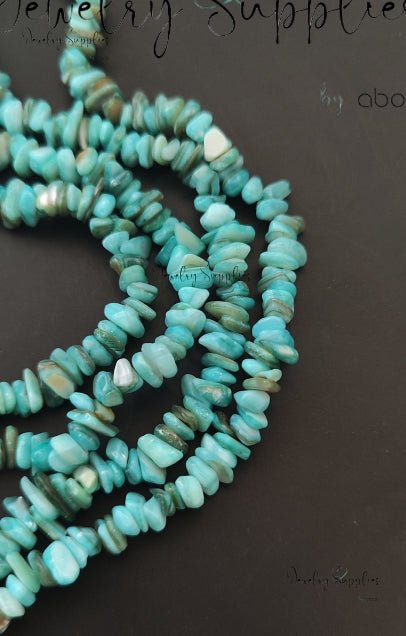 Turquoise uncut beads chip beads 1 full strand UCB08