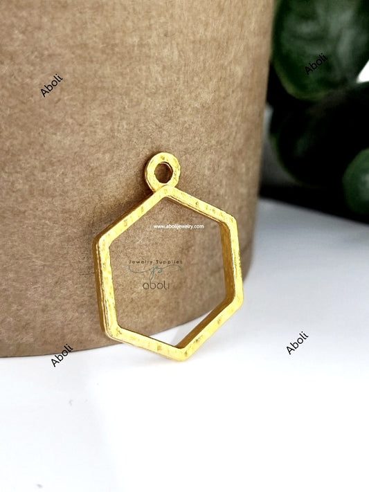 Golden hexagon resin bezel 20 X 19 mm for resin earrings resin necklace open Mini bezel hollow frame pendant RMBT06
