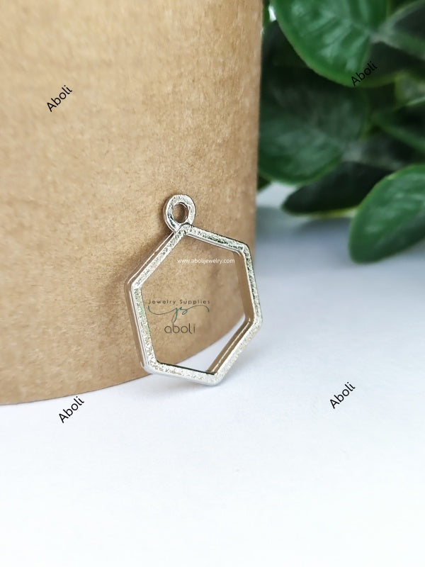 Silver hexagon resin bezel 20 X 19 mm for resin earrings resin necklace open Mini bezel hollow frame pendant RMBT01