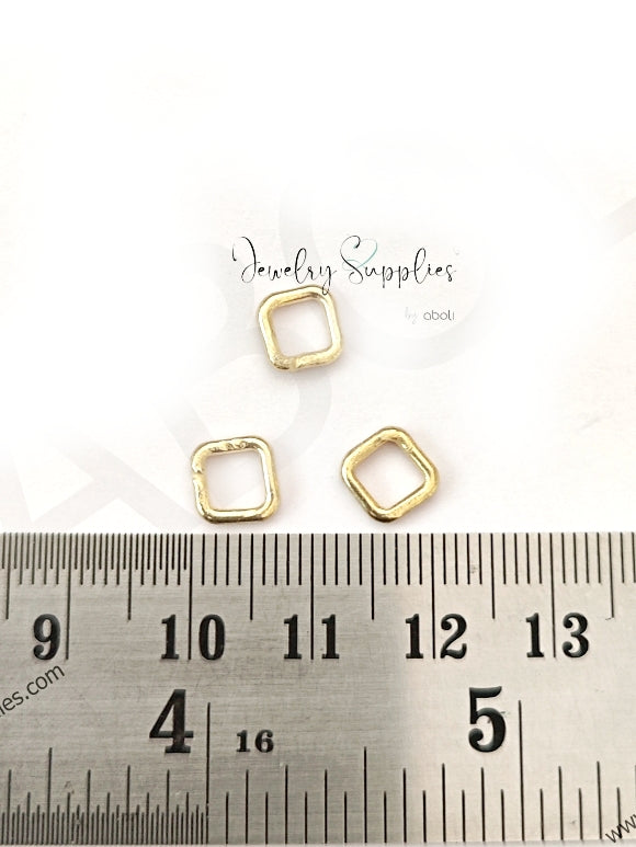 Gold plated square jump rings 7 mm 16 G closed square jump ring SJRG7 2 rings