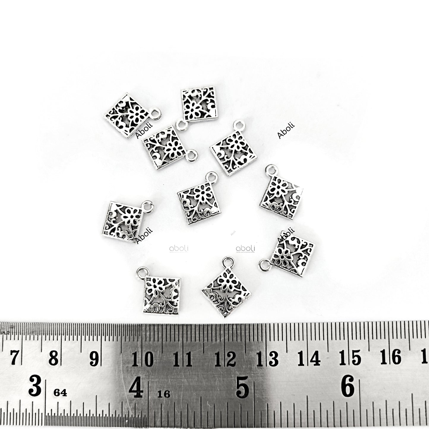 Silver puffy kite shape charm square filigree charms CHMS98 10 charms