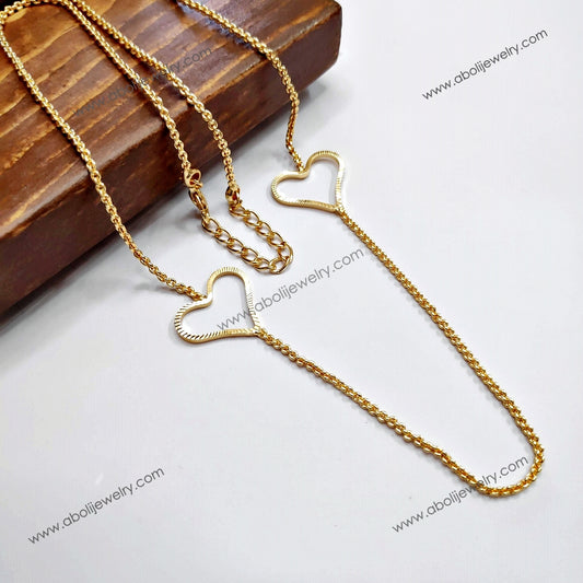 Golden necklace chain with hearts bezels Tarnish resistant Finished designer necklace chain FNCH12