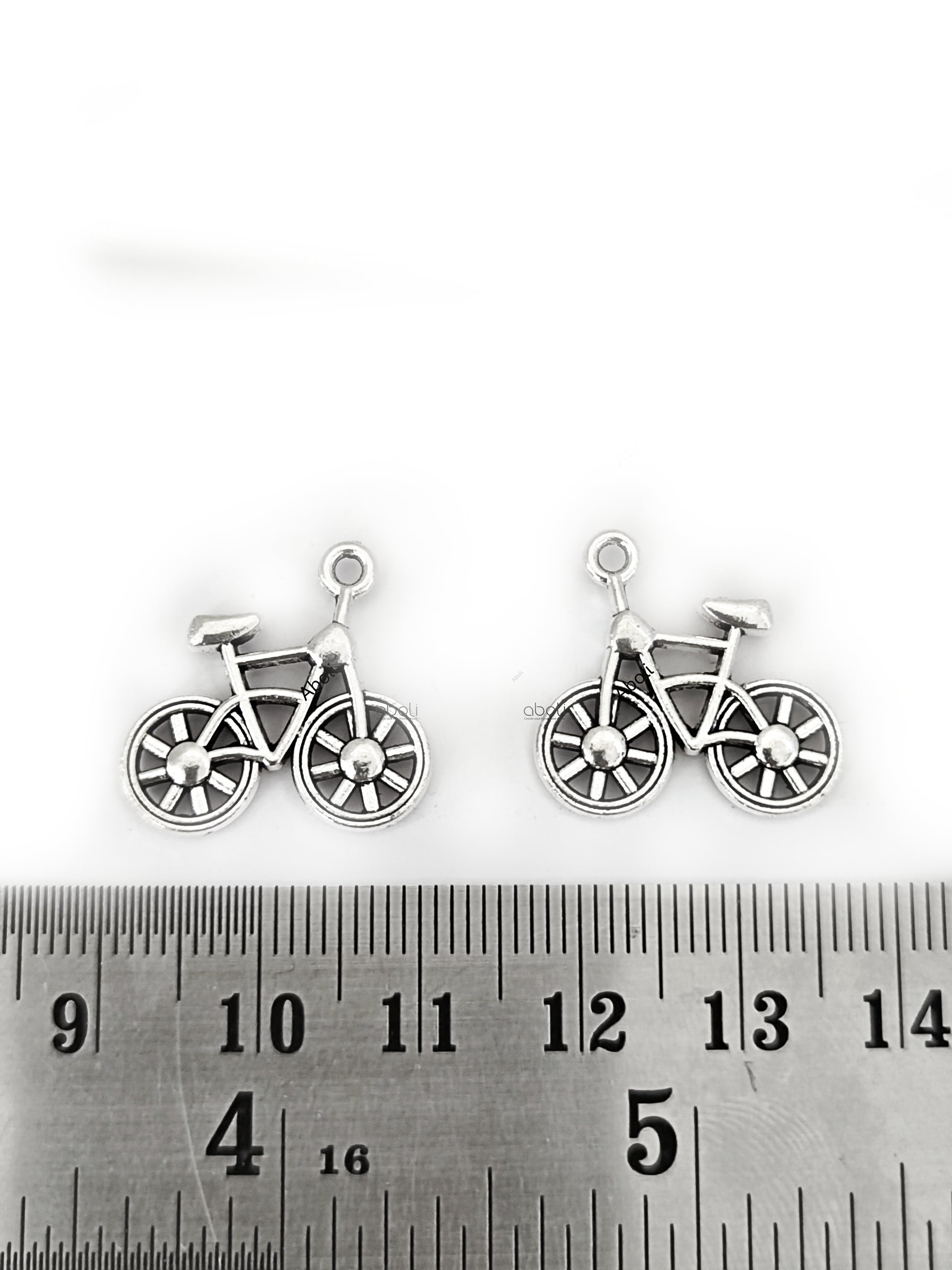 Silver bicycle charm cycle charm CHMS131 1 charm - Jewelry Supplies