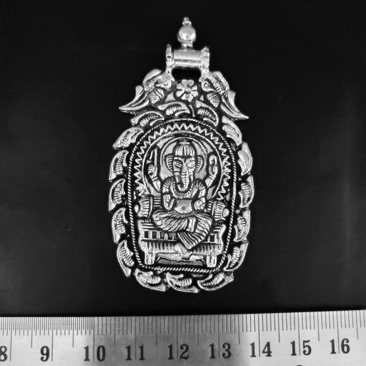 German silver Oxidized pendant Ganesh motif SP302