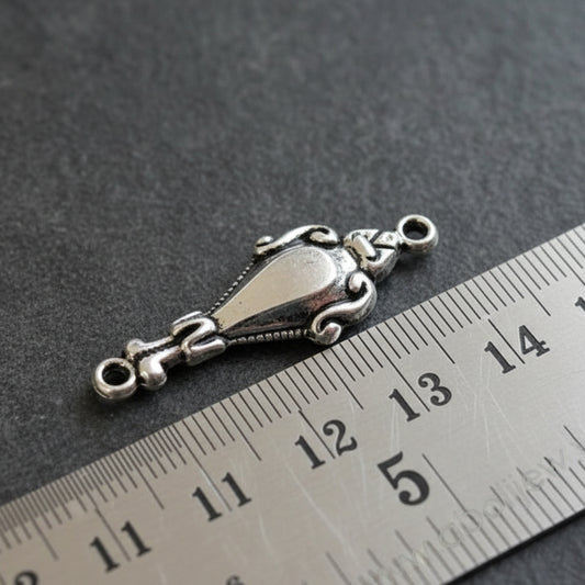 Silver Vajra Charm CHMS27